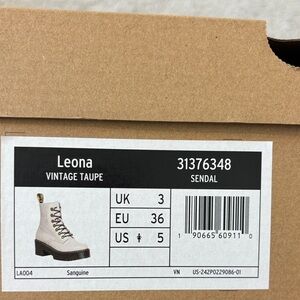 Dr. Marten Leona Vintage Taupe Boots